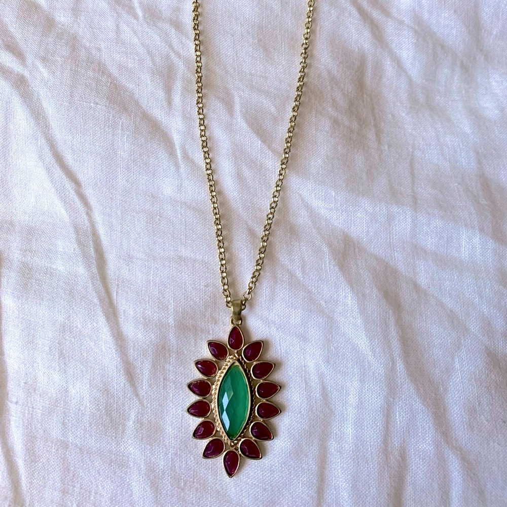Pendant necklace • Gold, Purple, Green